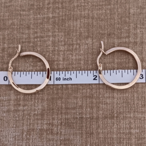 Gold Covered Wavy 925 Silver Hoop Earrings - Picture 4 of 8